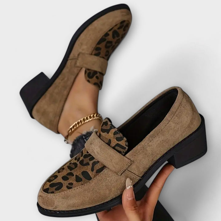 Ella - Elegant Leopard Loafers
